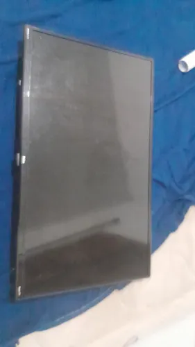 Vendo TV 32" philco Roku com Defeito