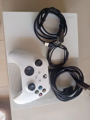 Videogame XBOX ONE S SEMI NOVO