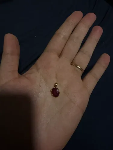 Pingente ouro 18k com pedra rubi