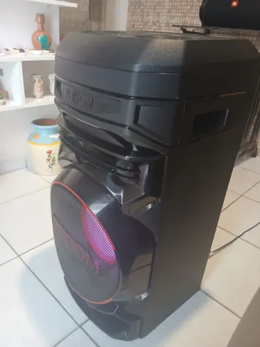 LG XBOOM RNC5