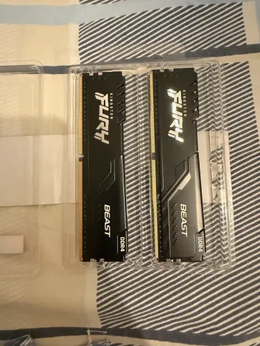 Memória RAM Kingston Fury Beast, 16x2GB, 3600MHz, DDR4, CL18, Preto