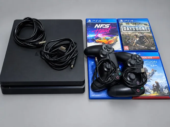 Ps4 slim 1tb + 2 controles e 3 jogos