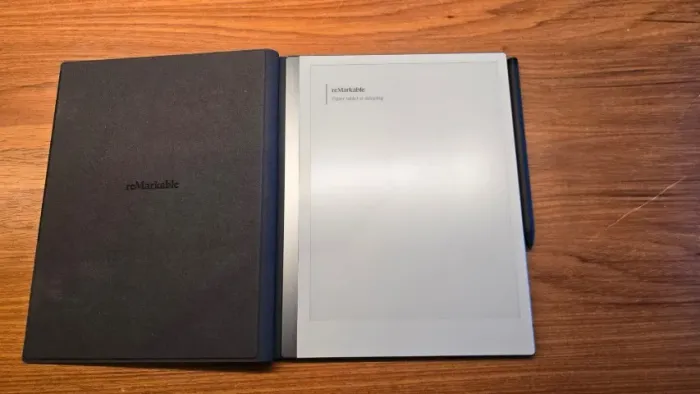 Remarkable 2 Paper Market Plus pen com borracha e capa