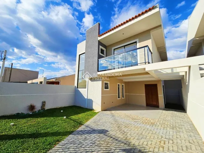 Sobrado com 3 dormitórios à venda, 125 m² por R$ 600.000,00 - São Marcos - São José dos Pi