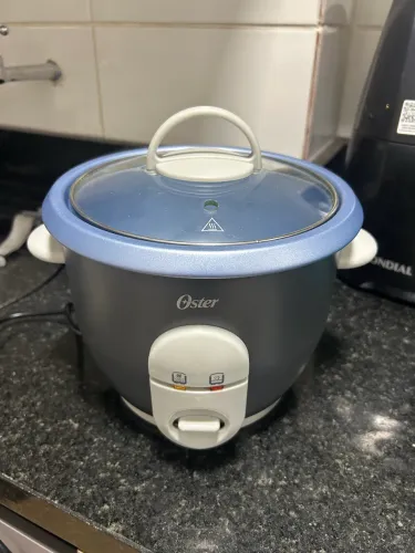 Panela elétrica Oster 