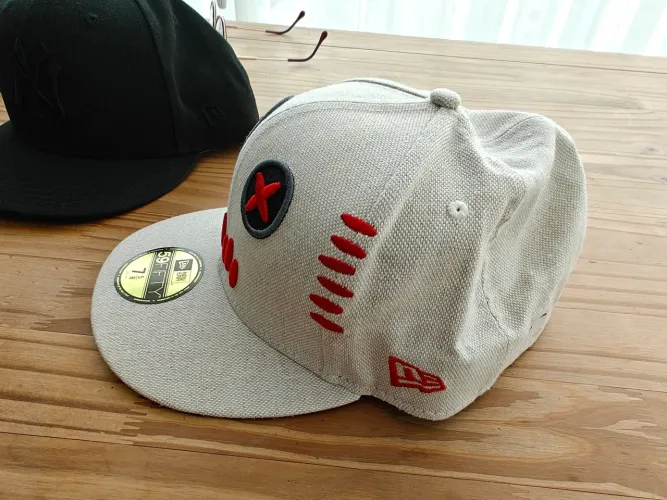 Boné New Era original