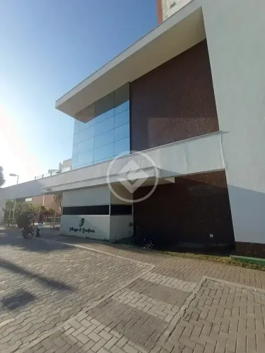 APT - Otima Localização...Perto dos Shopping Goiabeiras, Hospital Jd. Cuiabá, Shopping Est