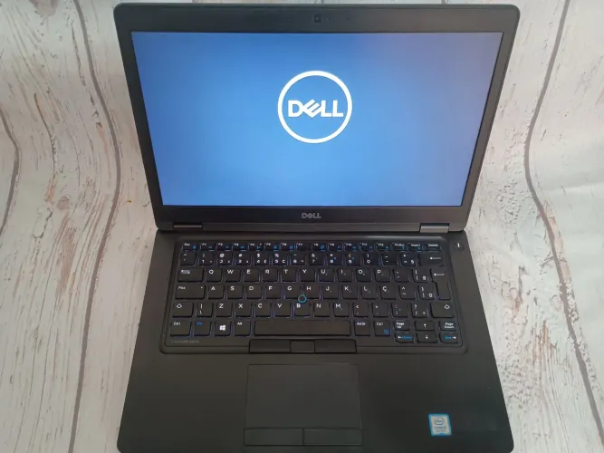 Dell latitude 5490