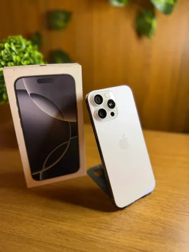 IPHONE 16 PRO MAX 5G 256GB OPORTUNIDADE REAL