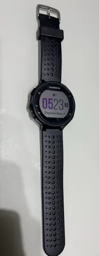Relógio Garmin Forerunner 235