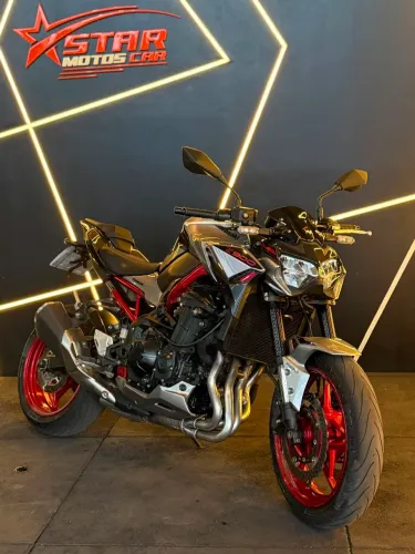 Kawazaki Z 900 2023