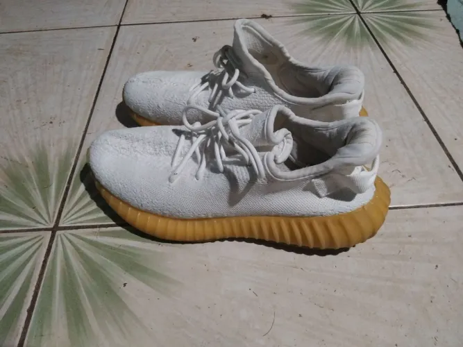 tenis adidas yeezy boost 350 v2 cream White