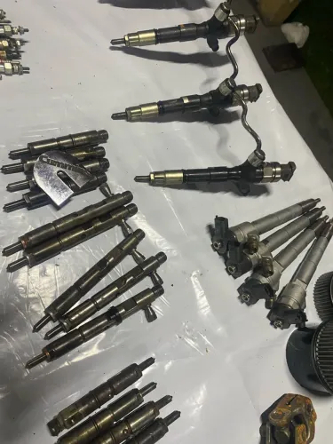 Variedade em peças para camioneta pecas semi nova em perfeito estado com garantia