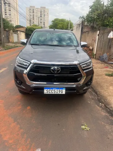 Toyota Hilux CD SRX 4X4 2.8 TDI 16V Diesel Aut. 2023