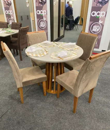 Mesa de jantar Berlim 4 Cadeiras Cel Móveis - Entrega Imediata;