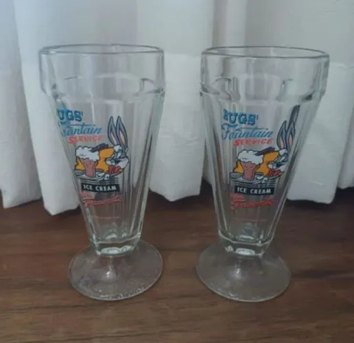 2 taças Warner Bros vintage