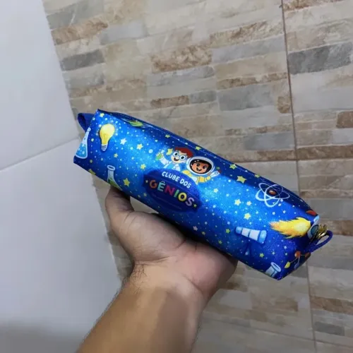 Estojos escolares todos os temas e vários modelos
