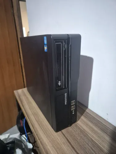 Gabinete Slim com fonte