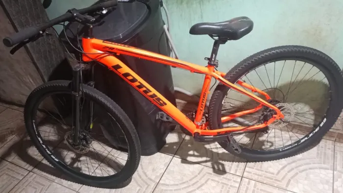 Bicicleta Lotus