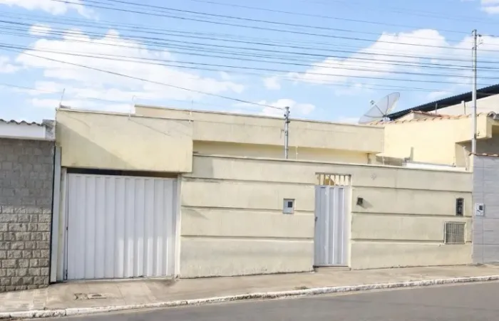 Casa a Venda Vila Teixeira Alfenas MG