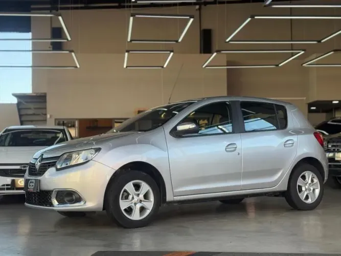 Renault Sandero Dynamique Hi-power 1.6 8V 5P 2015