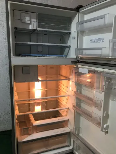 Vendo geladeira Electrolux top