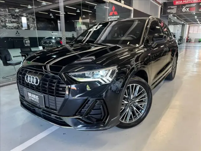 Audi Q3 Perf. Black 2.0 TFSI Tiptr. Quattro 2023