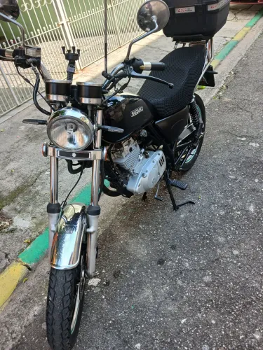 SUZUKI INTRUDER 125 10/11