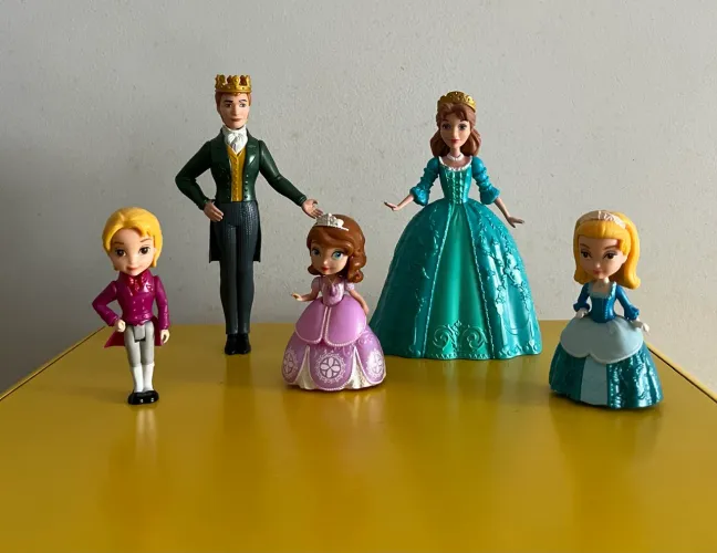 Kit família miniatura da Princesinha Sofia