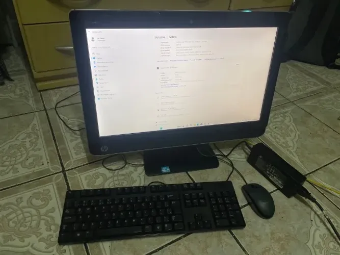  HP Omni 220 All-in-One Intel I3