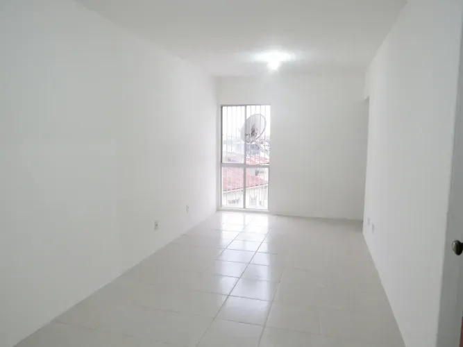 Imóvel para aluguel tem 58 metros quadrados com 2 quartos em Cabula - Salvador - BA