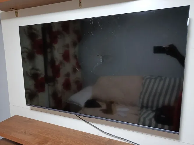 TV TCL 50 polegadas,para peças