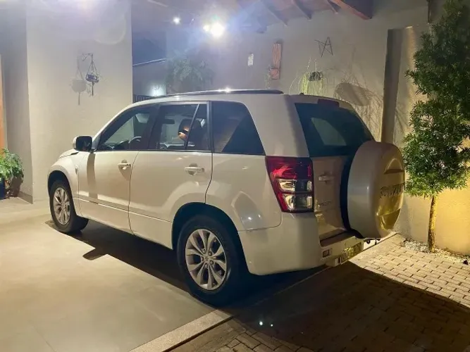 Suzuki Grand Vitara L.edi. 2.0 16V 4x2/4x4 Aut. 2013
