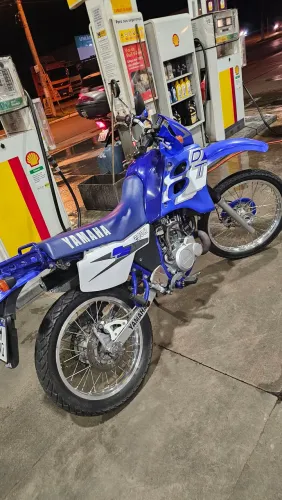 Dt200r ano 98 ótima moto 
