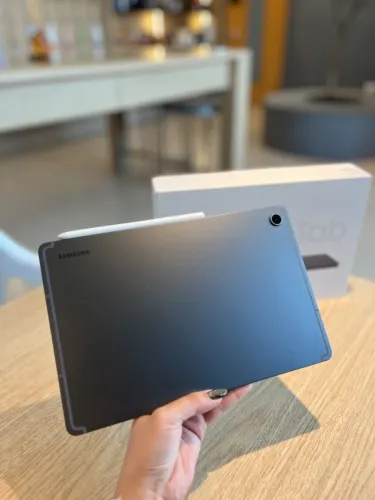 Samsung Tab S10 Lite 5G 128GB - Seminovo