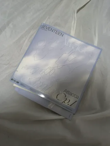 (K-pop) Álbum Attacca - Seventeen