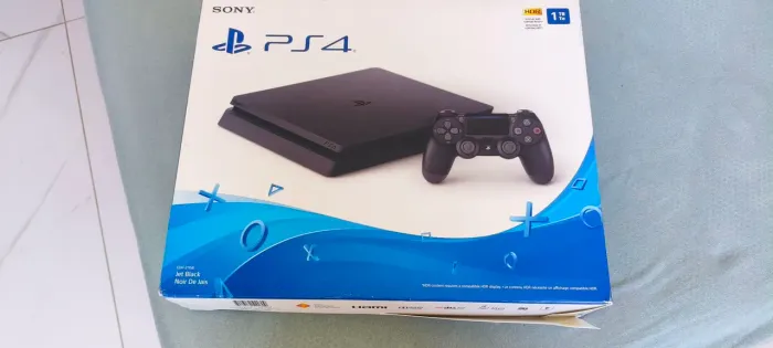 PlayStation 4 