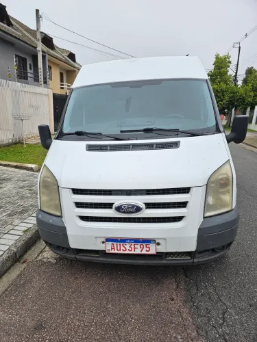 Ford Transit Furgão 3330 2.4 Tdci Curto Dies. 2011