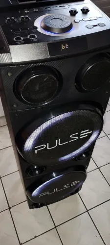 Vende-se uma caixa de som pulse $$ 700