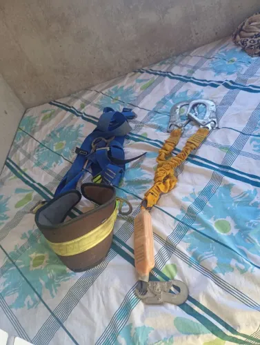 Cinto e talabarte