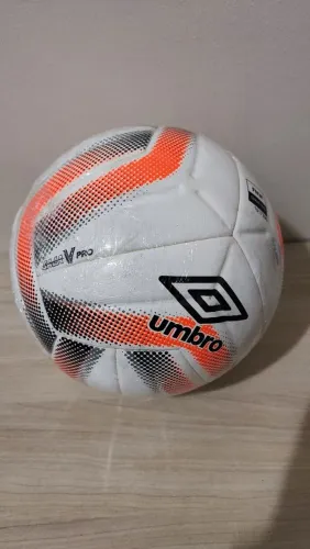 Bola futsal umbro sala V pro LNF