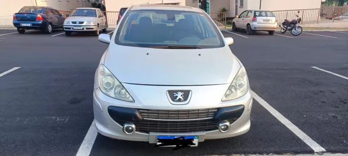 Peugeot 307 Sed. Presence 1.6 Flex 16V 4P 2012