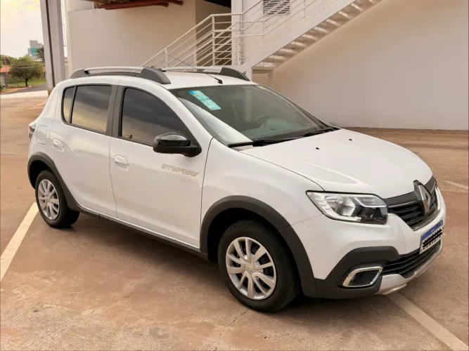 Renault Stepway Zen Flex 1.0 12V Mec. 2024