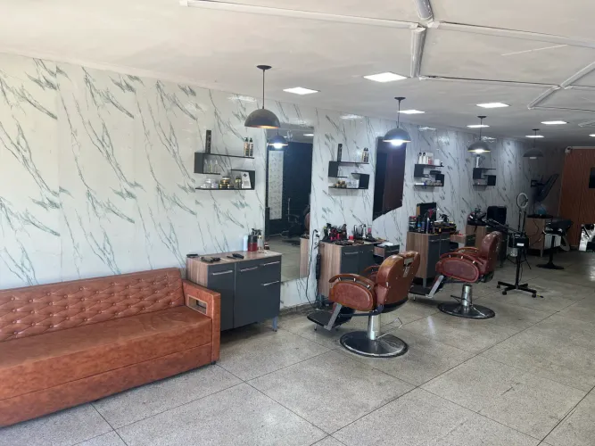 Vendo intens para barbearia escuto proposta 