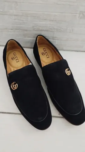 Sapato Gucci  Camurça. 43