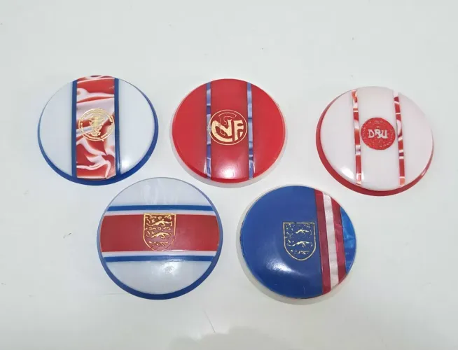 Lote futebol de botão Bertisa 3,5 anos 90