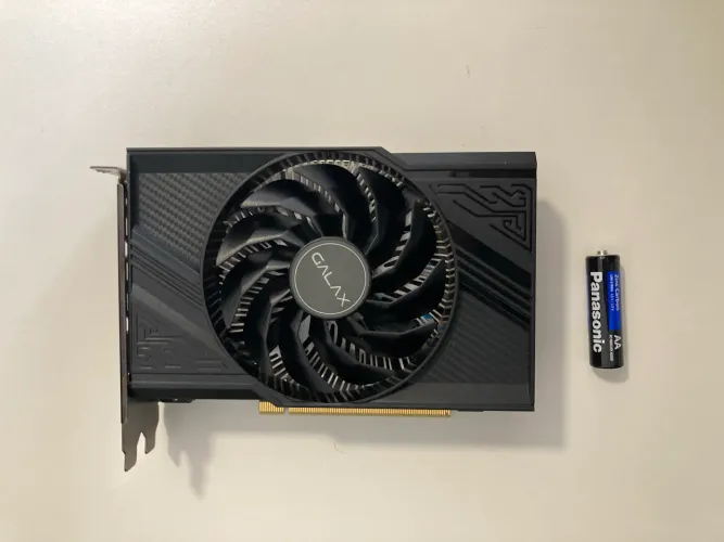 RTX 4060 8GB Galax 1-Click OC | Na caixa, com NF e garantia até 2027