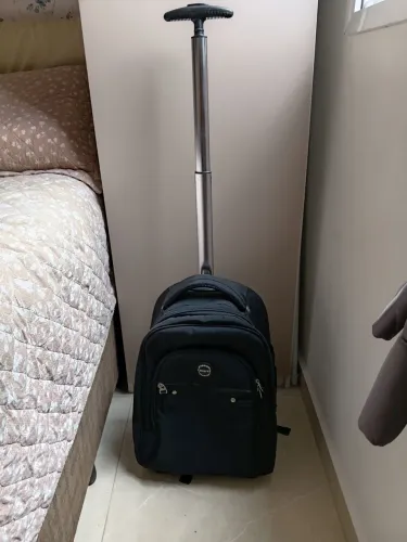 Mochila de rodinha usada