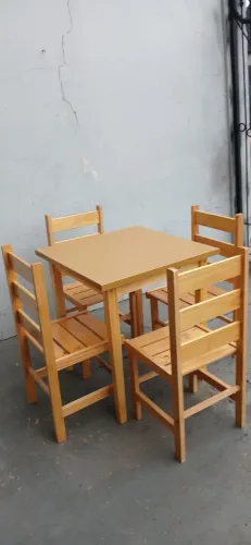 Conjunto Mesa de Jantar