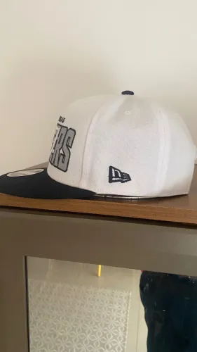 Boné New Era 9FIFTY Las Vegas Raiders Aba Reta - Vintage Ed.